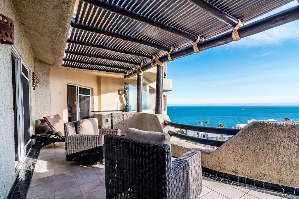 Oceanfront Penthouse, 2 Masters, 2 Baths, Kitchen! Apartamento Cabo San Lucas Exterior foto